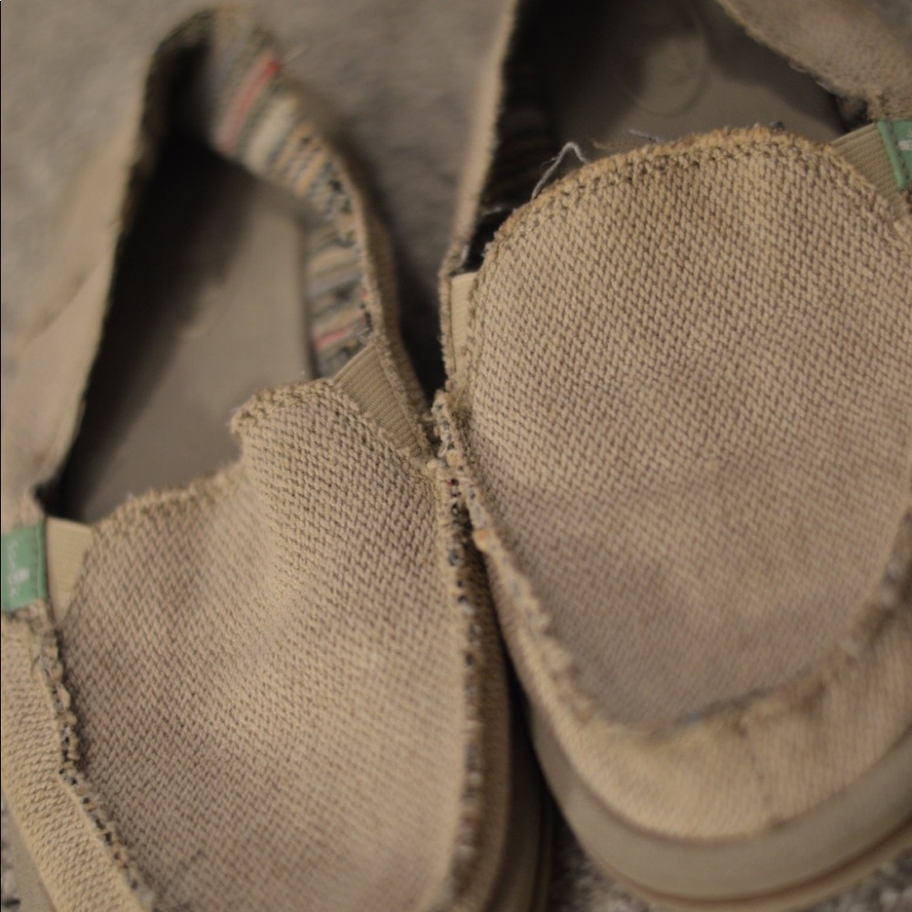 Sanuks